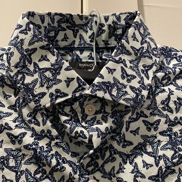 RW & co - Dress Shirt size Medium - Tailored Fit non iron. - Picture 2 of 2